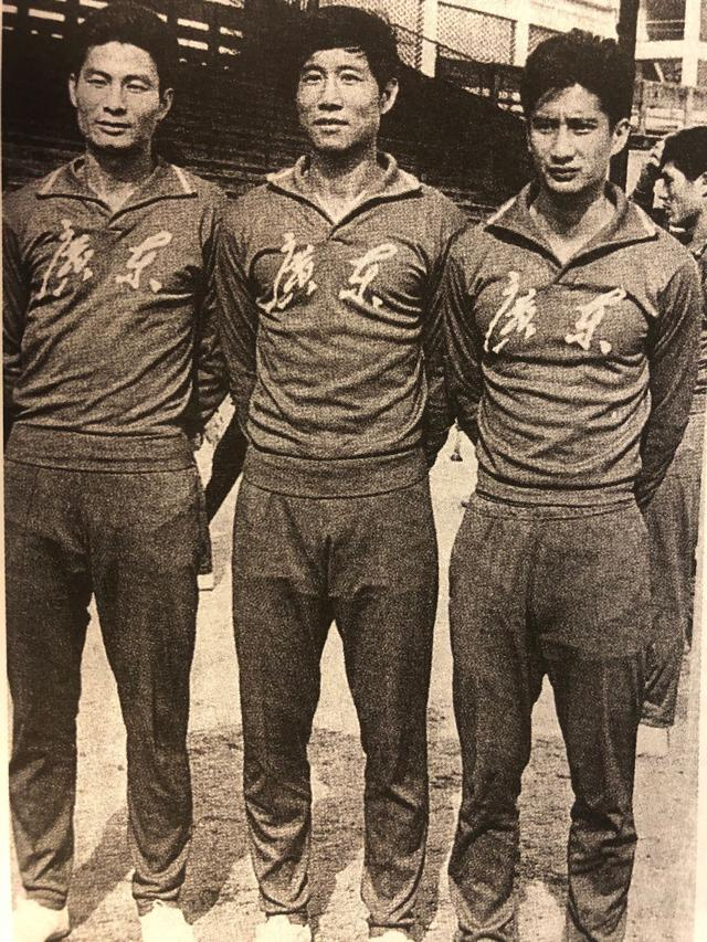 上世纪70年代广东队重炮手，“球仔”禤洁球